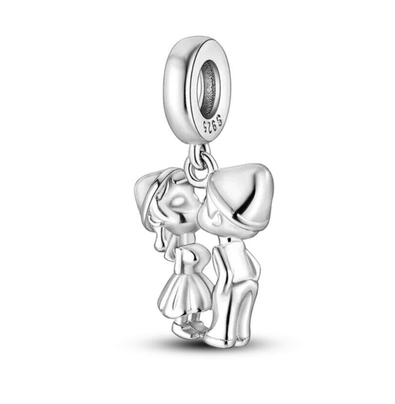 Kissing Couple Love Dangle Charm