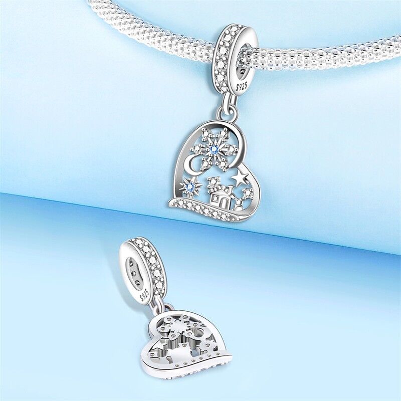 Heart With Snowflakes & House Christmas