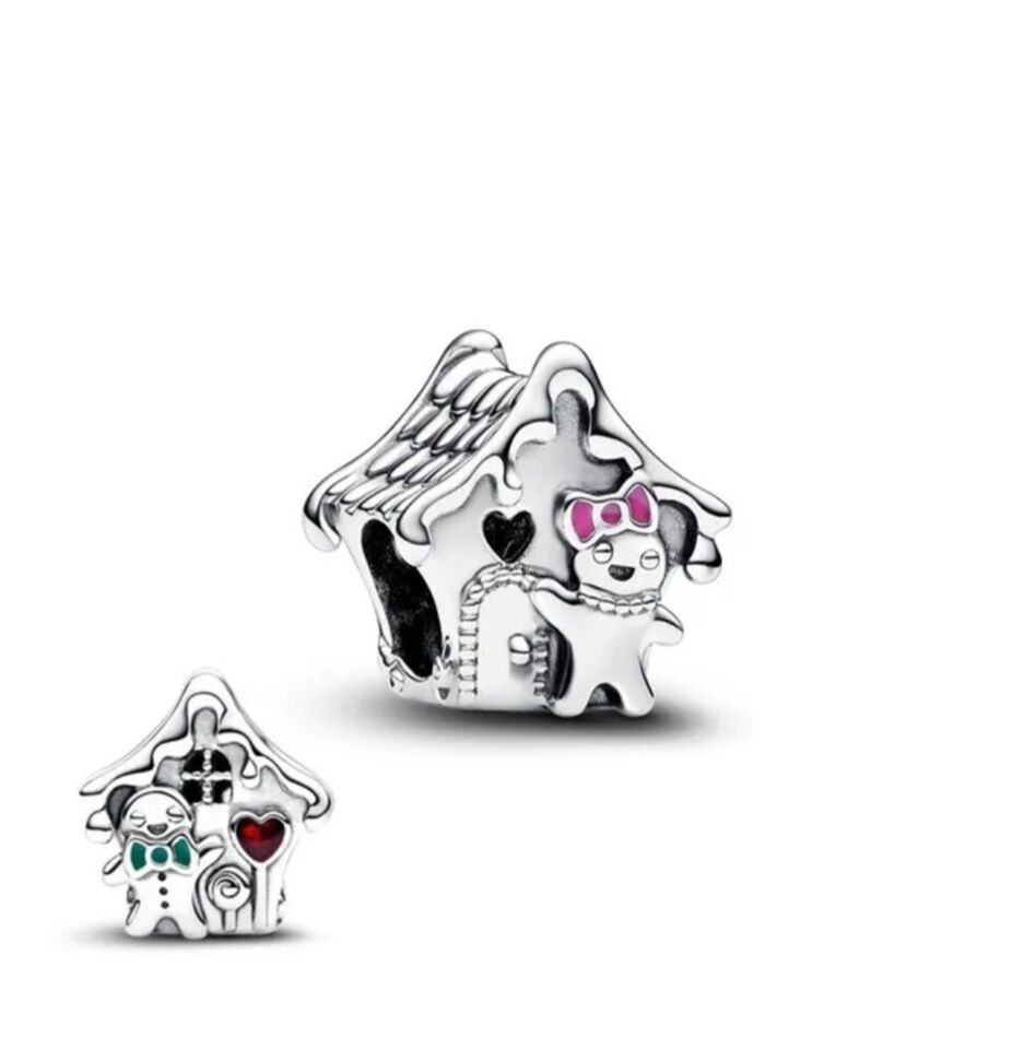 Christmas Gift Gingerbread House Charm
