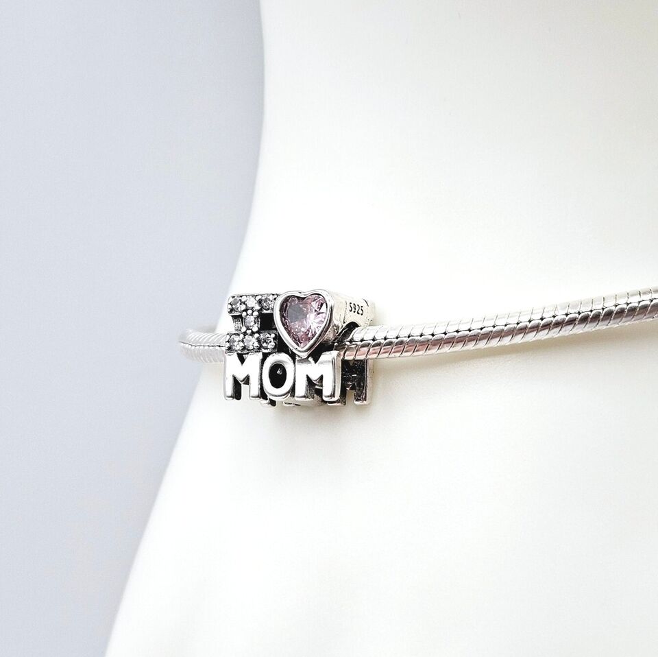 Love Mum Heart Charm