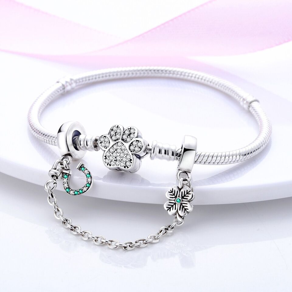 Horseshoe Lucky Clover Safety Chain