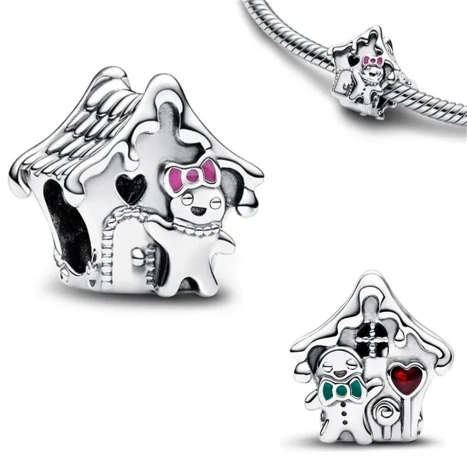Christmas Gift Gingerbread House Charm