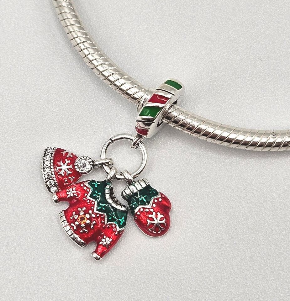 Christmas Jumper Hat Glove Charm