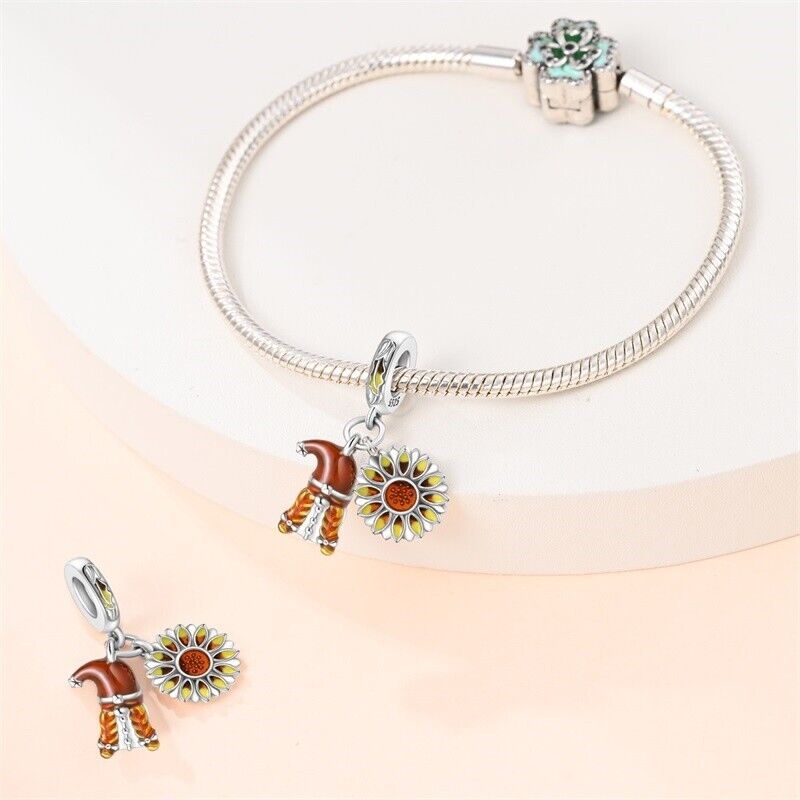 Gnome & Daisy Flower Dangle Charm