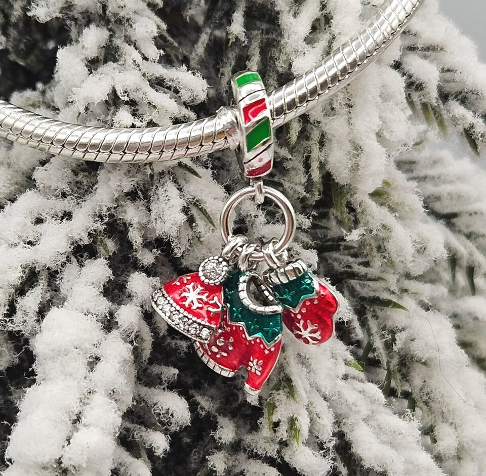 Christmas Jumper Hat Glove Charm