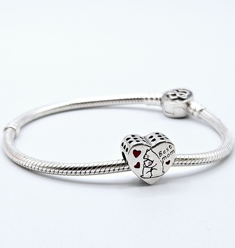 Best Mum Heart Charm