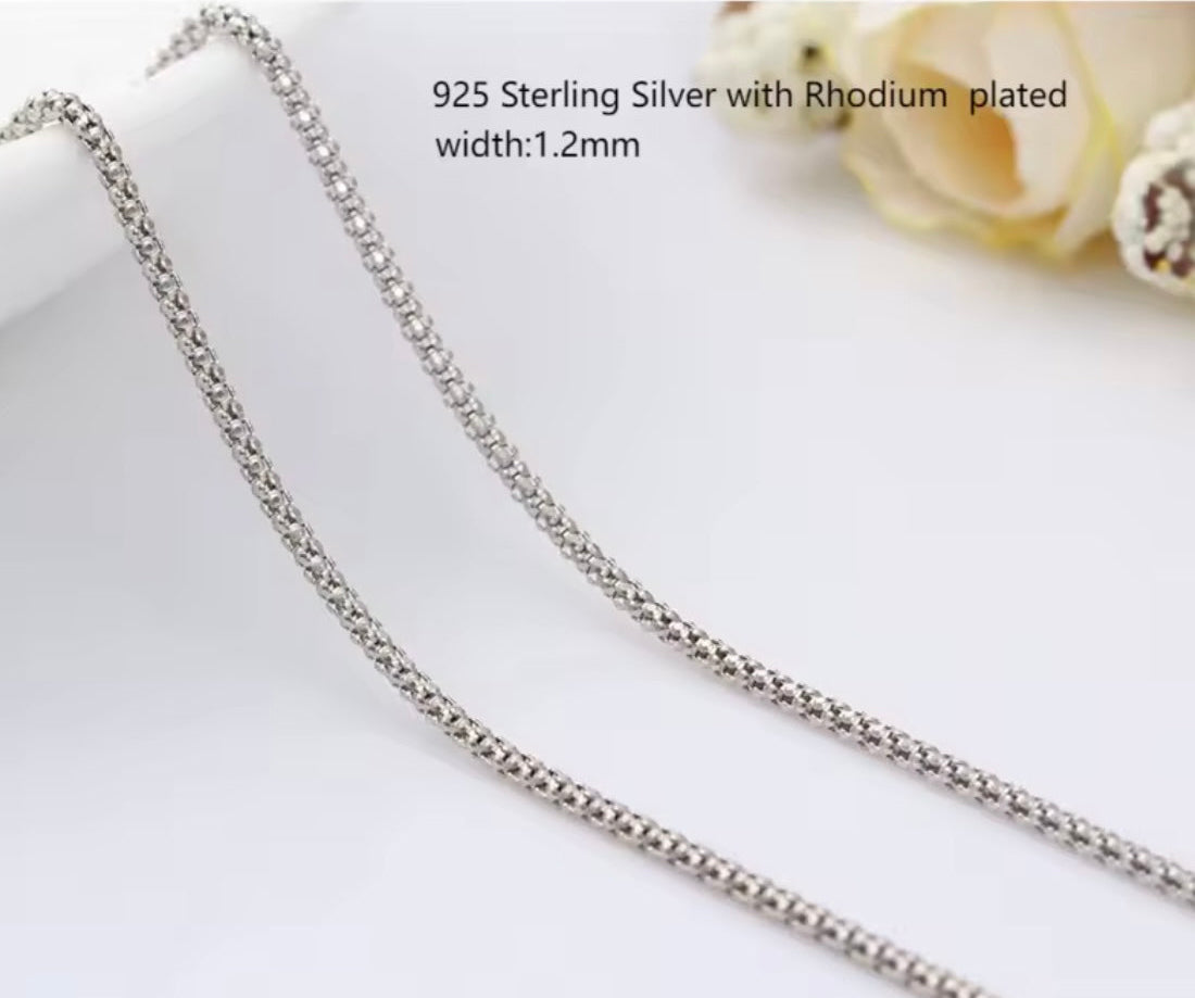 Long Round Link Chain Necklace