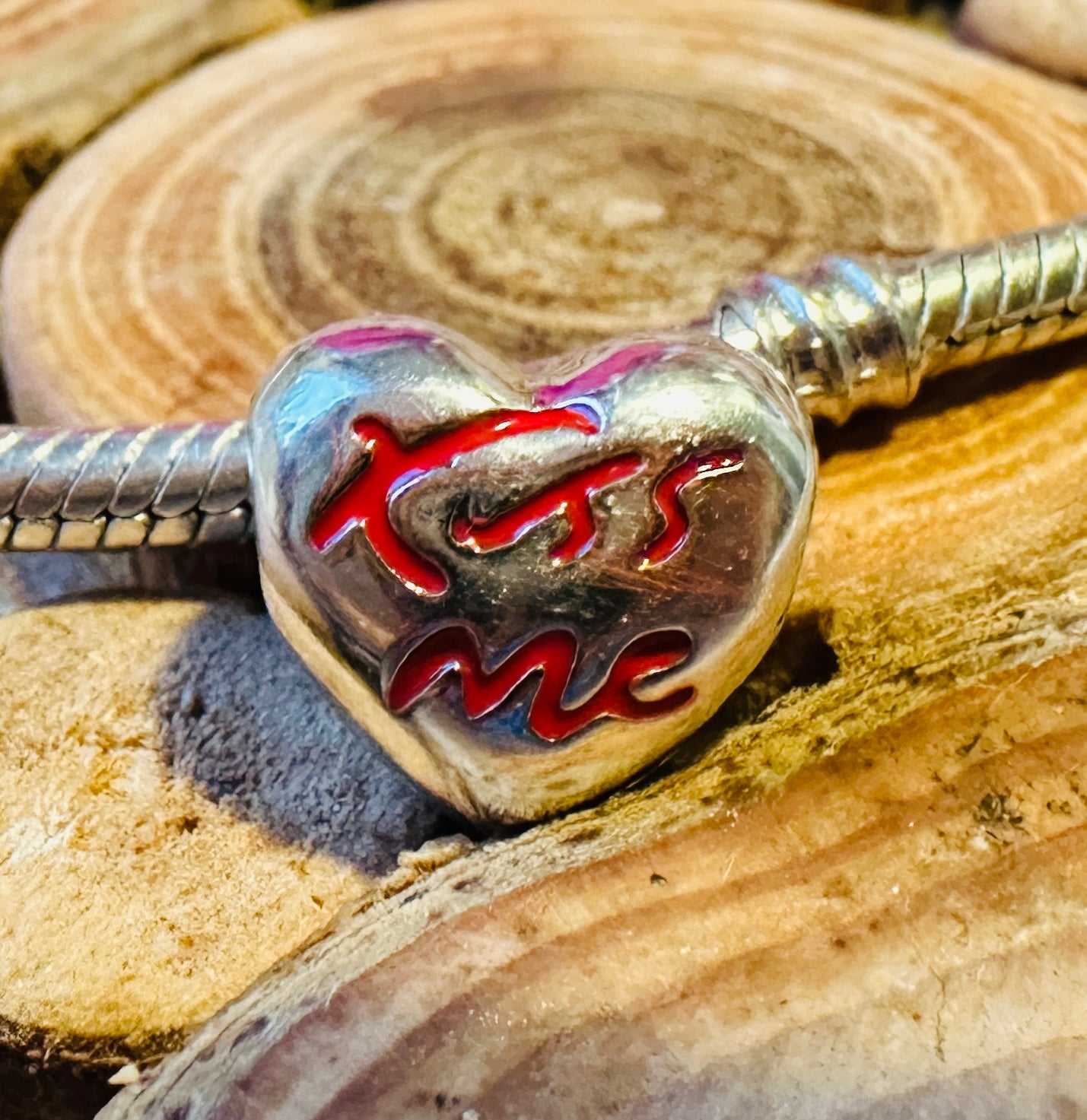 Kiss Me Heart Charm