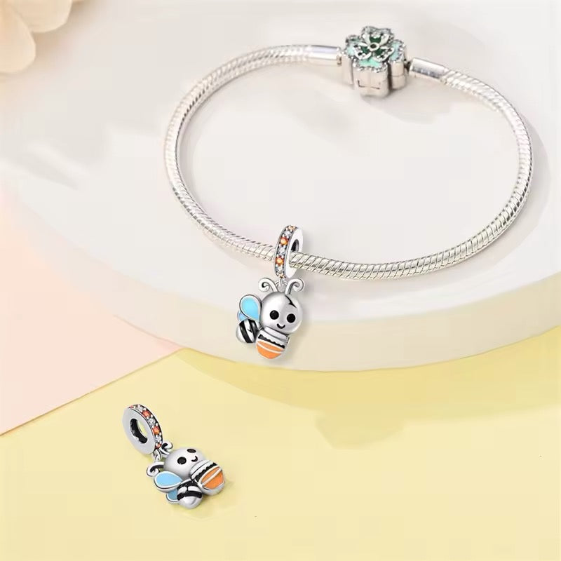 Bee Dangle Charm