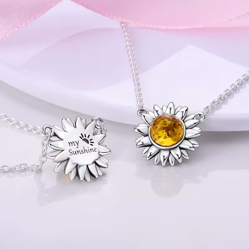 Daisy Necklace