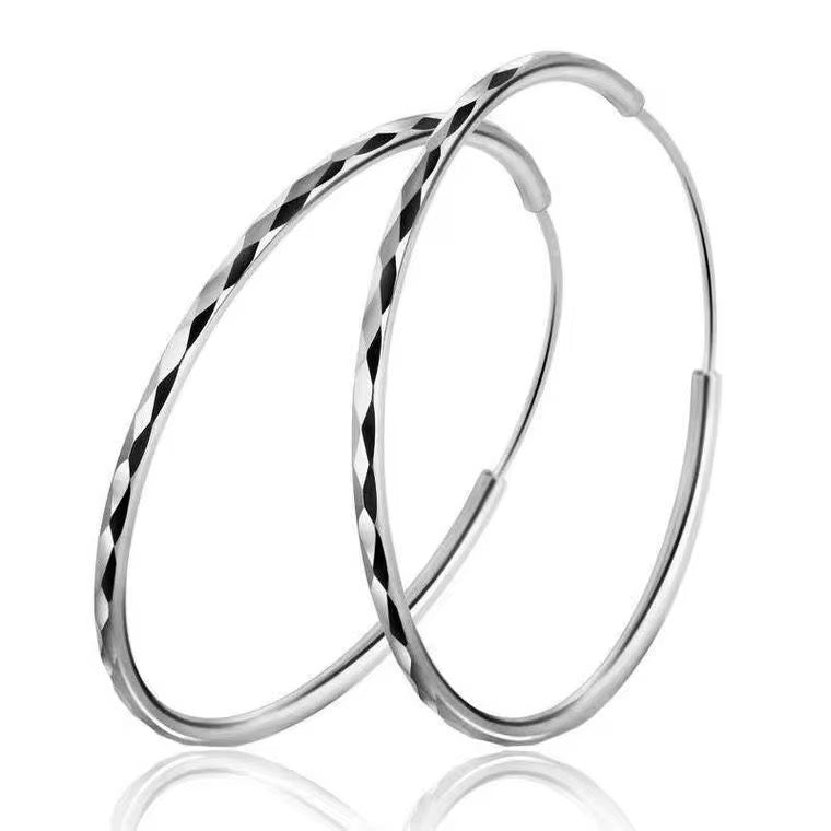 Diamond-Cut Hoop Earrings