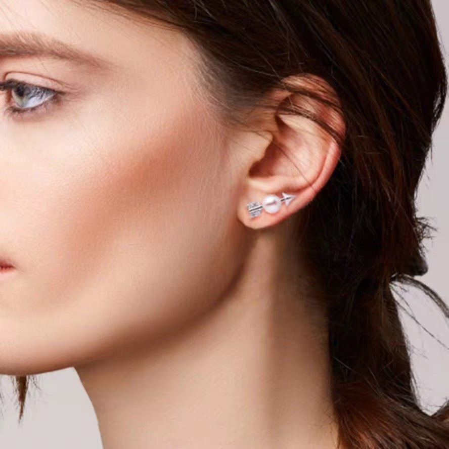 Arrow in Natural Pearl Earring & Necklace Set - bellissi