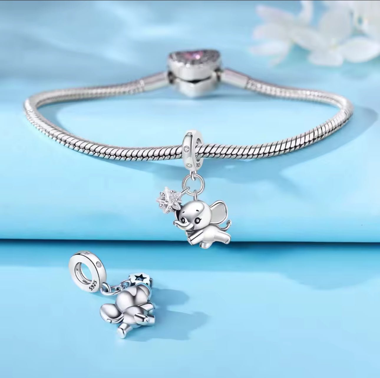 Baby Lucky Elephant whit Zircon Star Dangle Charm - bellissi