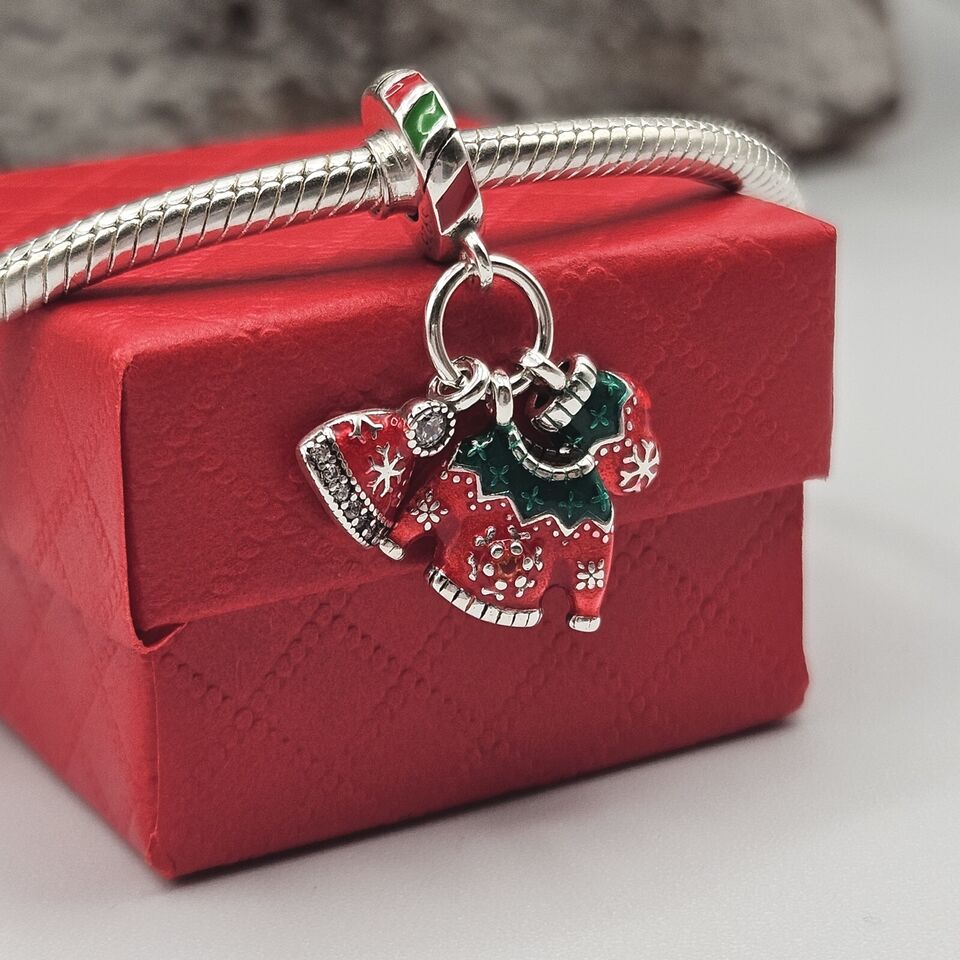 Christmas Jumper Hat Glove Charm - bellissi