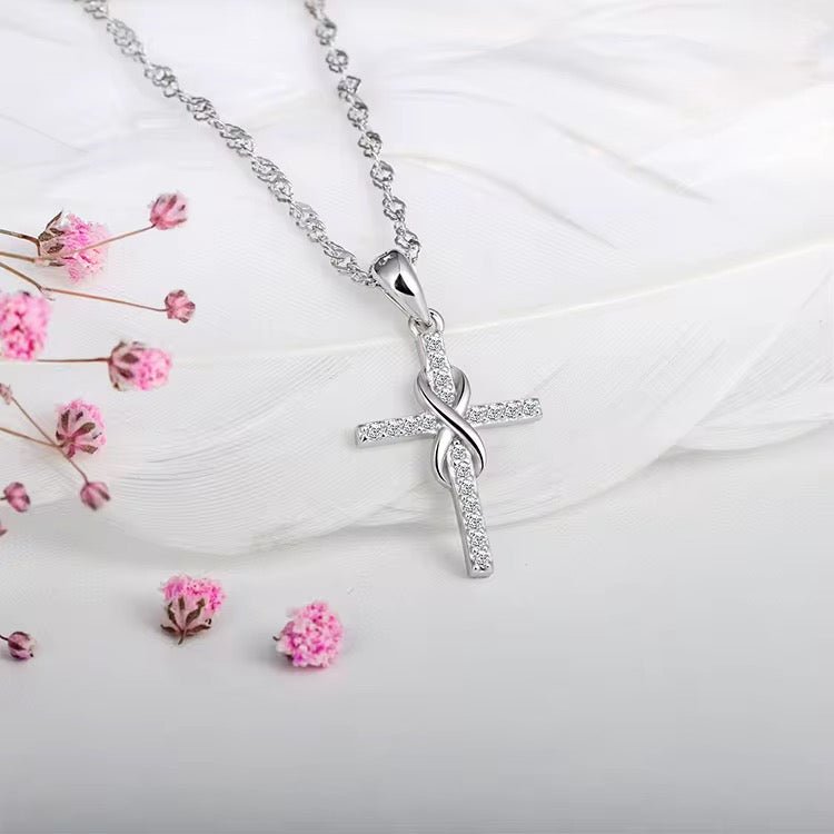 Cross Diamond Necklace - bellissi