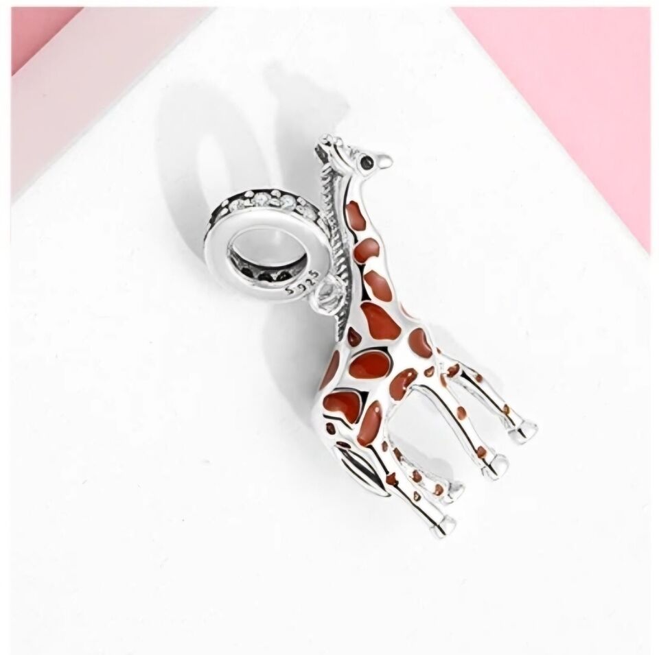 Cute Giraffe Dangle Charm - bellissi