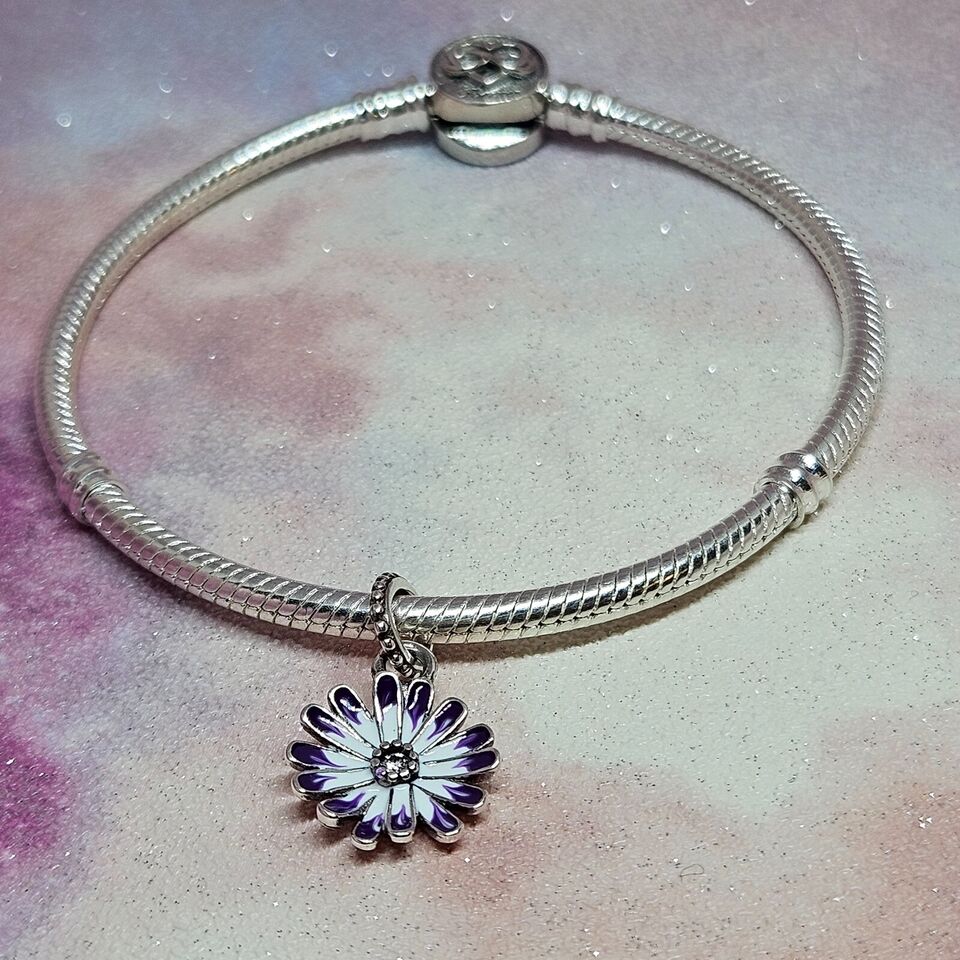Daisy flower silver charm with white enamel petals and yellow center