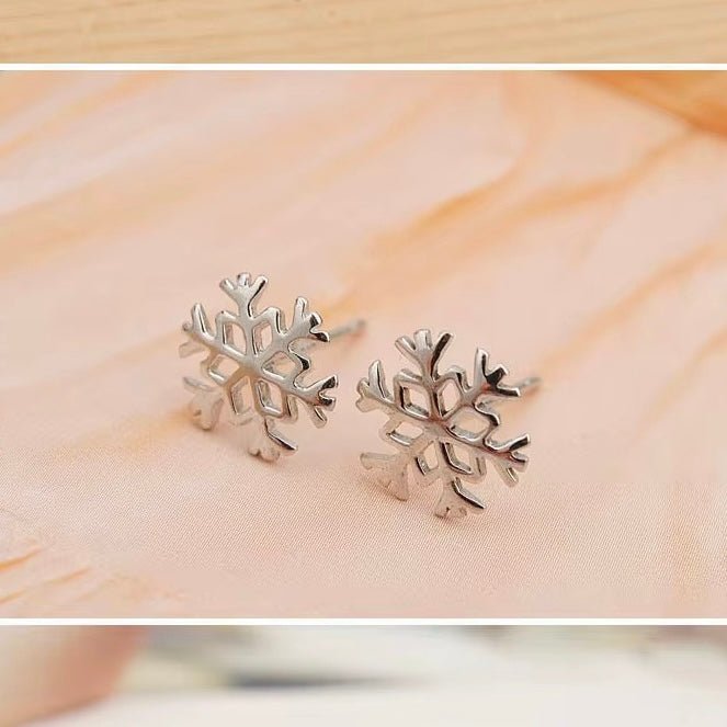 Frozen Whisper Stud Earrings - bellissi