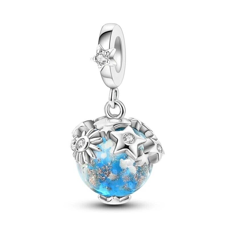 Glow in Dark Sky in The Stars Charm - bellissi