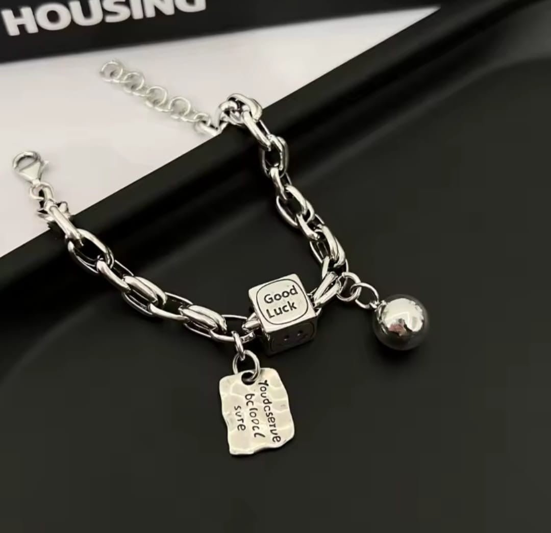 Good Luck Charm Link Bracelet - bellissi