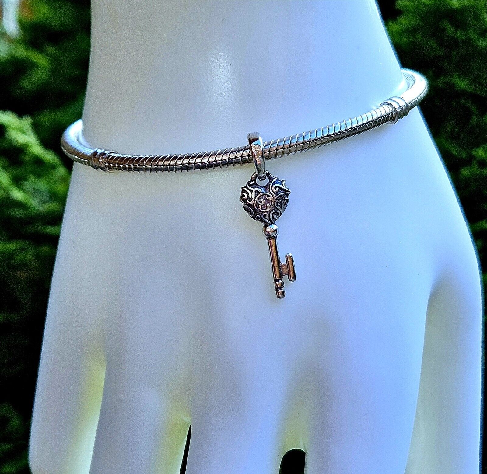 Key To Heart Dangle Charm - bellissi