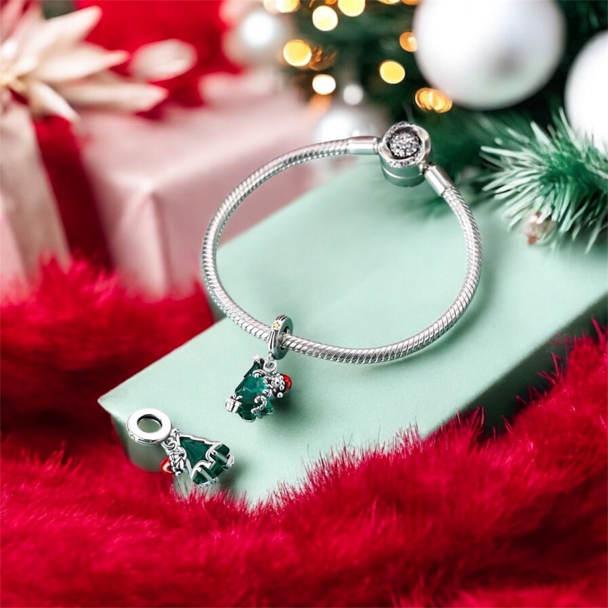 Murano Santa Surprise Dangle Charm - bellissi