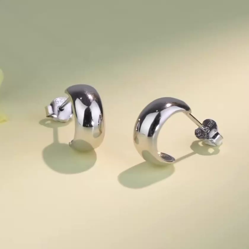 Sterling Silver Simple Eastatic Stud Earrings
