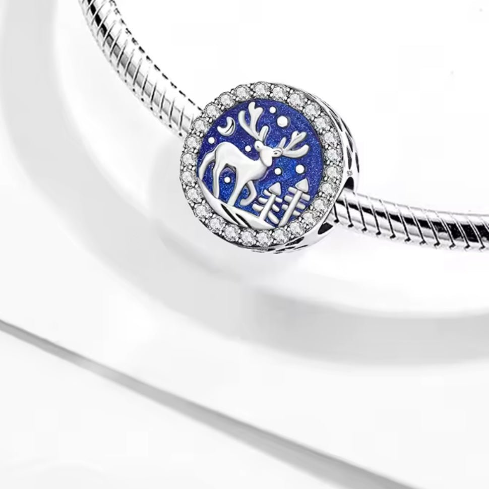 Reindeer Charm - bellissi