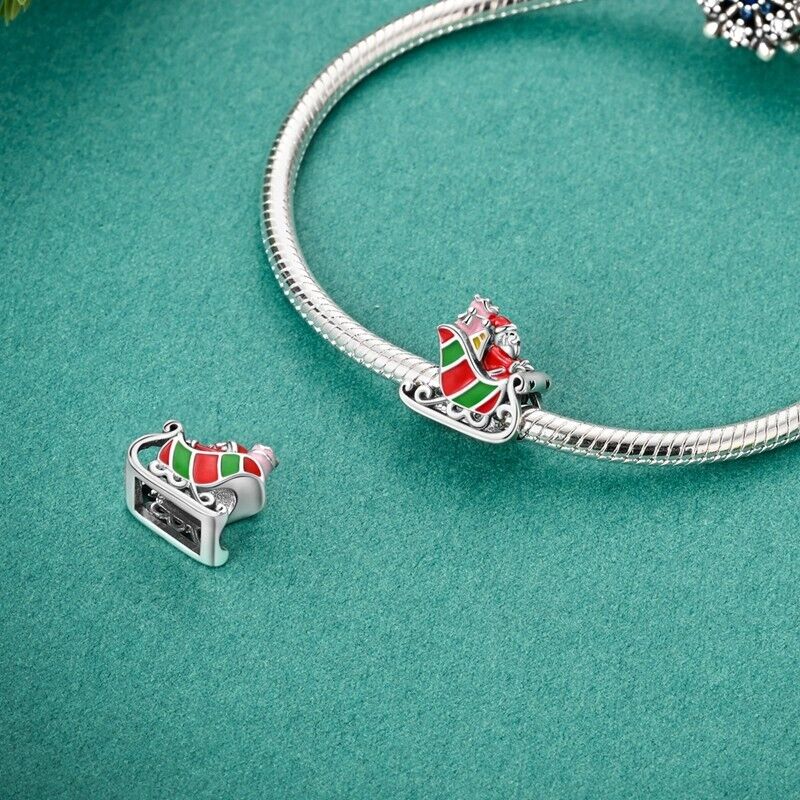 Santa in a Sleigh Charm - bellissi