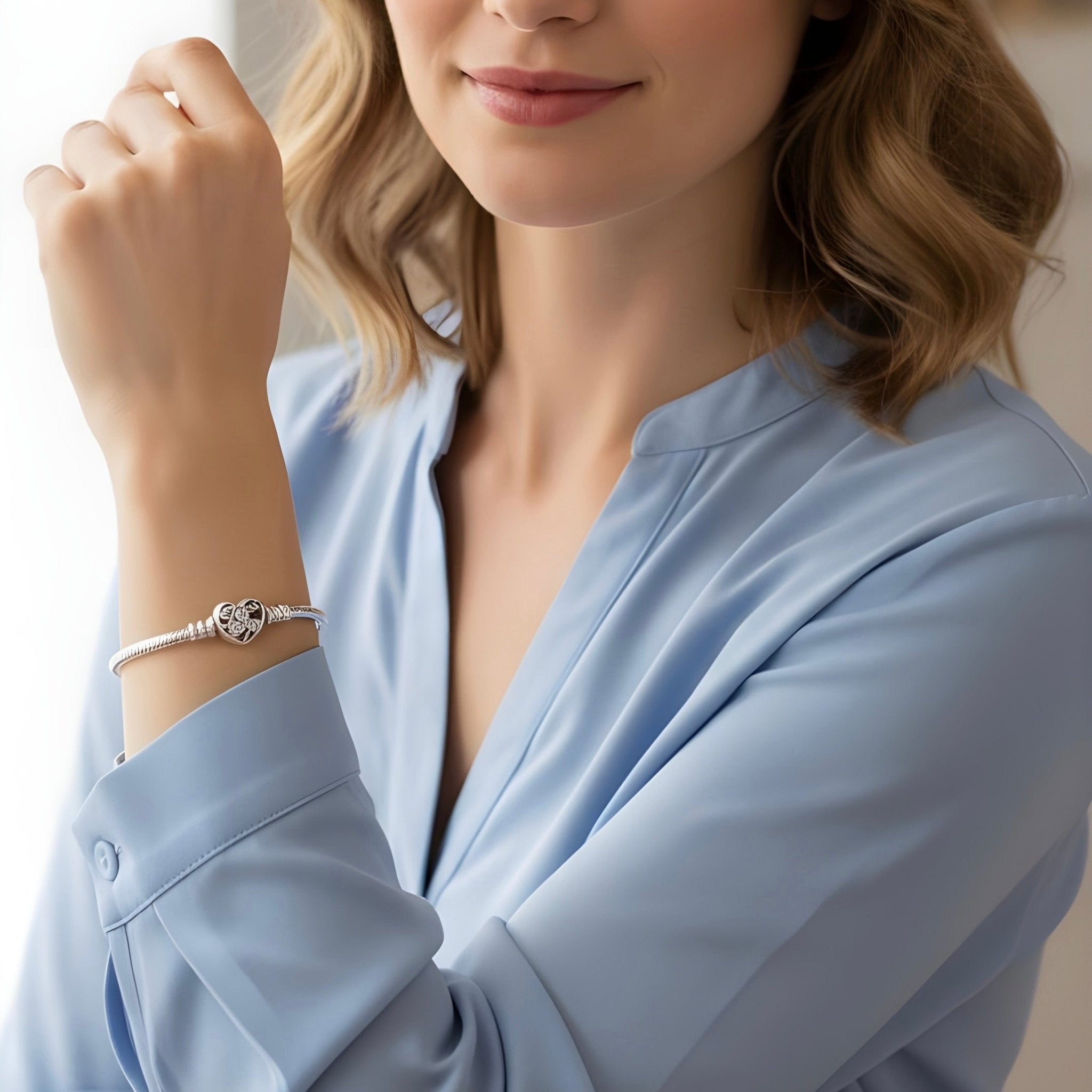 Sparkling Heart Charm Bracelet - bellissi