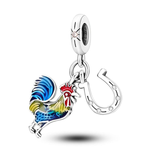 Colourful Rooster & Lucky Horseshoe Charm