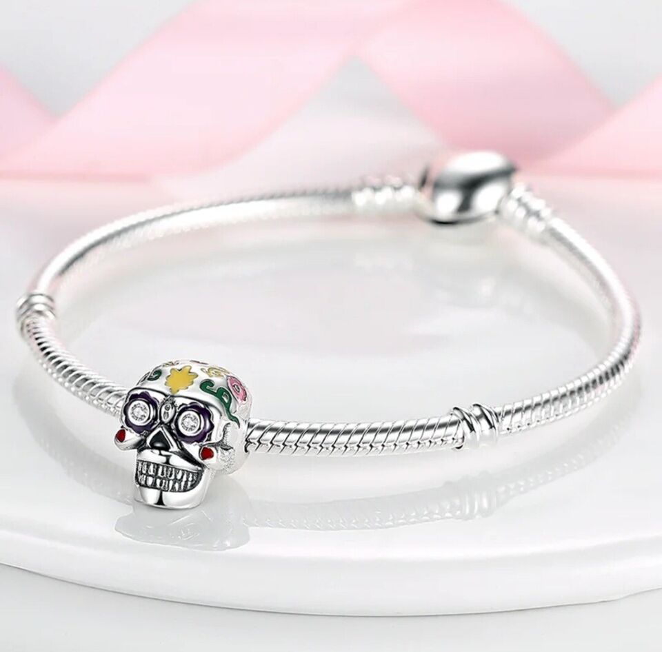 Multicoloured Skull Zirconia Eyes Bead Charm