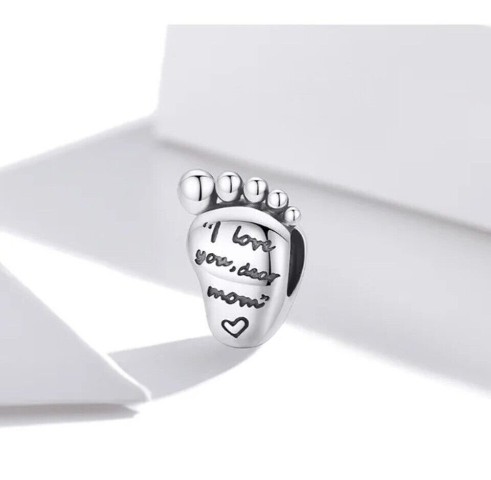 Love Mum Baby Foot Charm