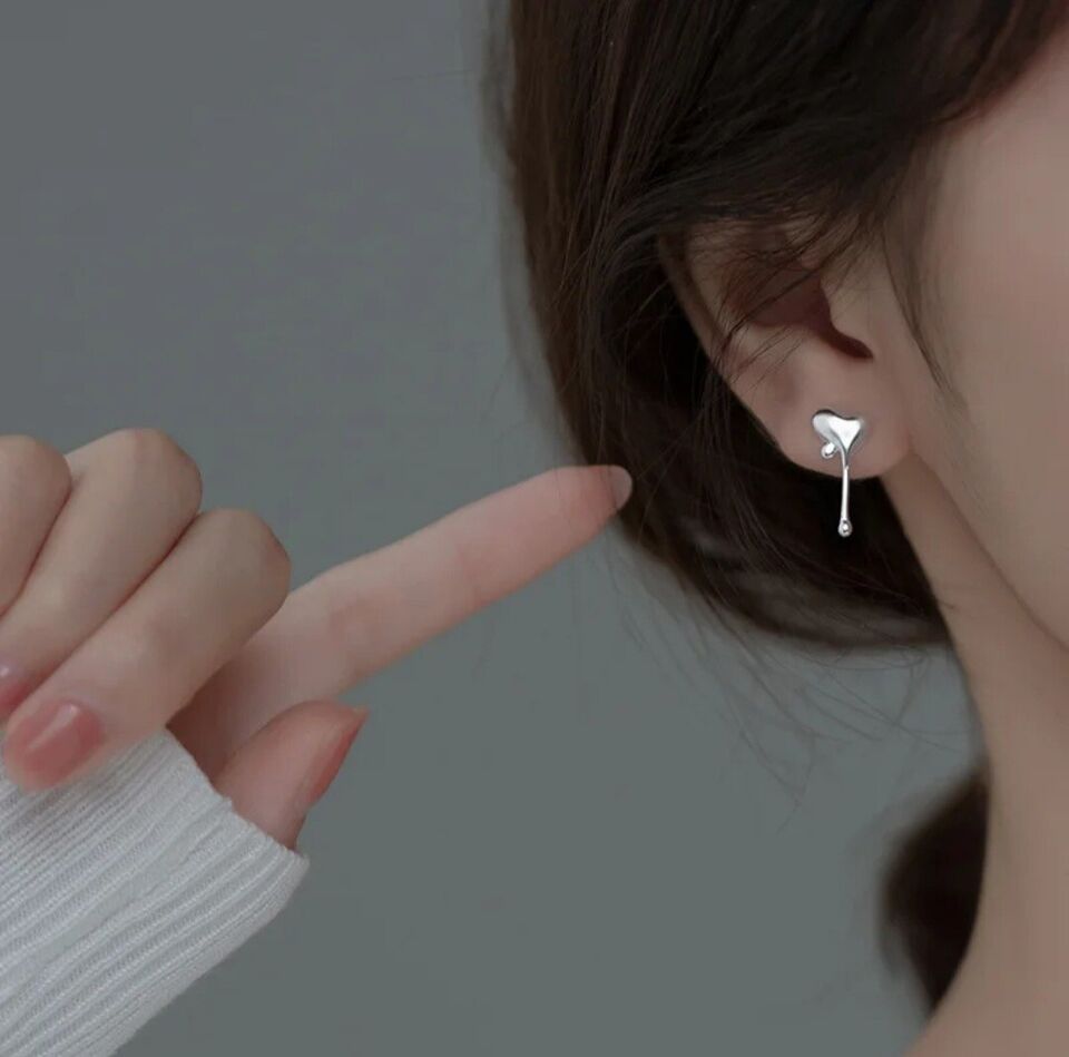 Heart Honey Stud Earrings