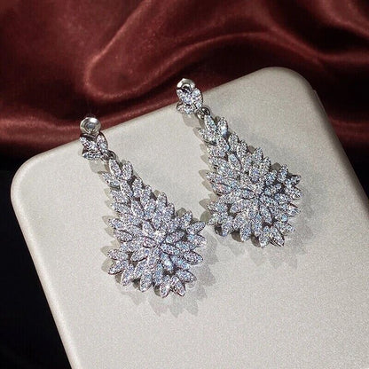 Big Leaf Drop Elegant Lady's Dangle Earrings