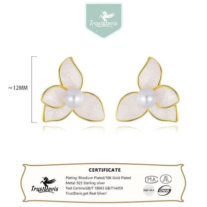 Flower With Pearl Stud Earrings