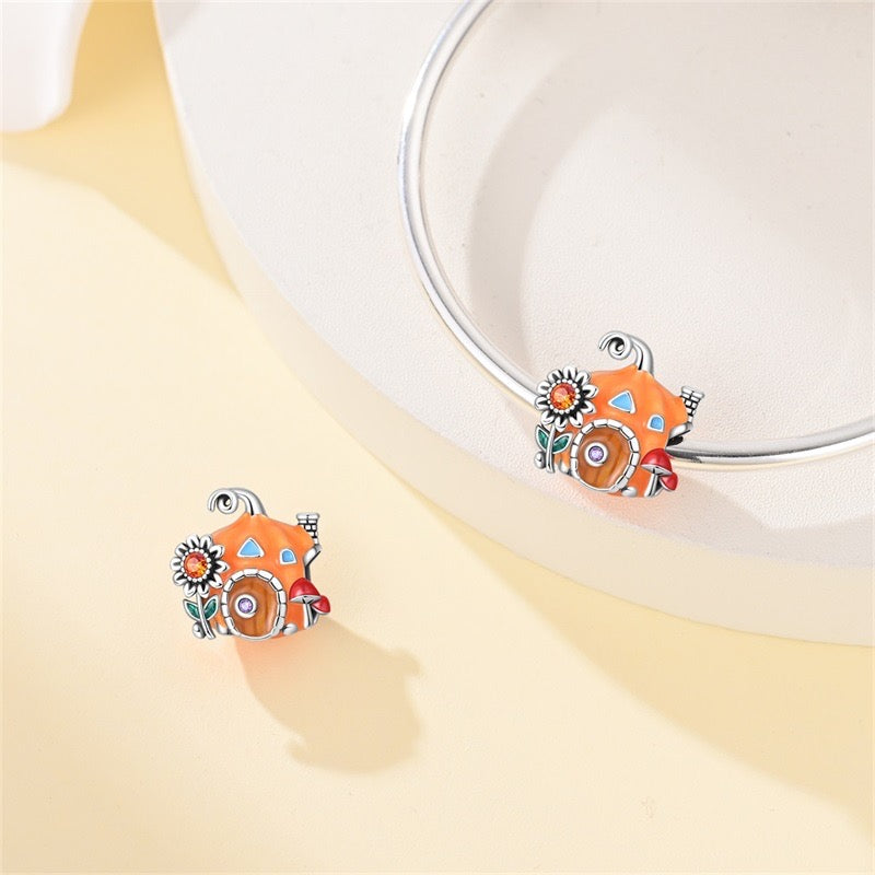 Pumpkin Magic Cottage Charm