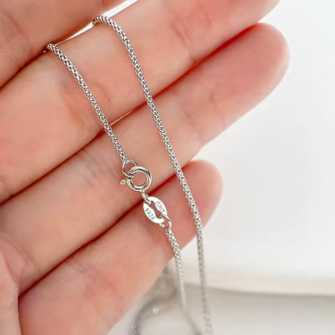 Long Round Link Chain Necklace