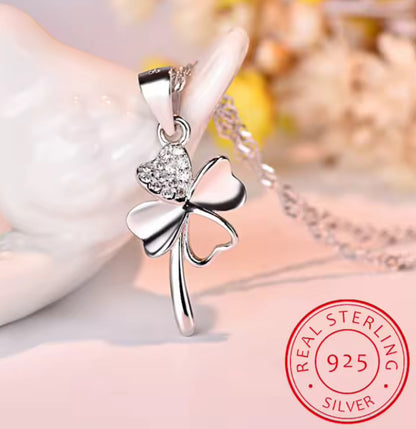 Cute Clover Necklace