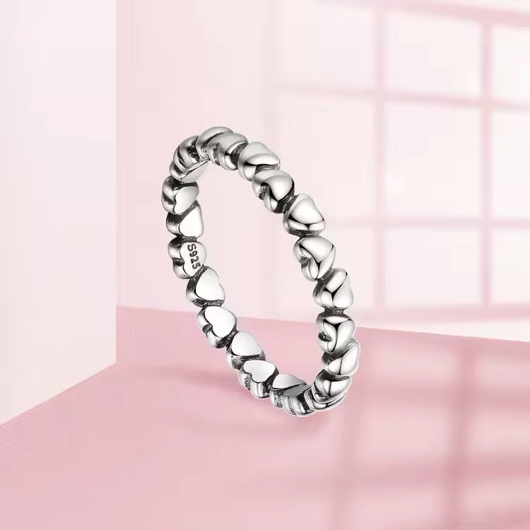 Hearts Ring