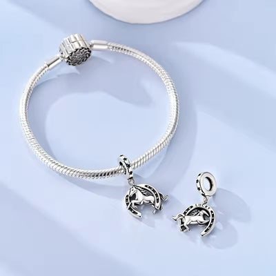 Lucky horseshoe and horse charm 925 sterling silver dangle bead symbolic jewelry for bracelet gift for horse lovers