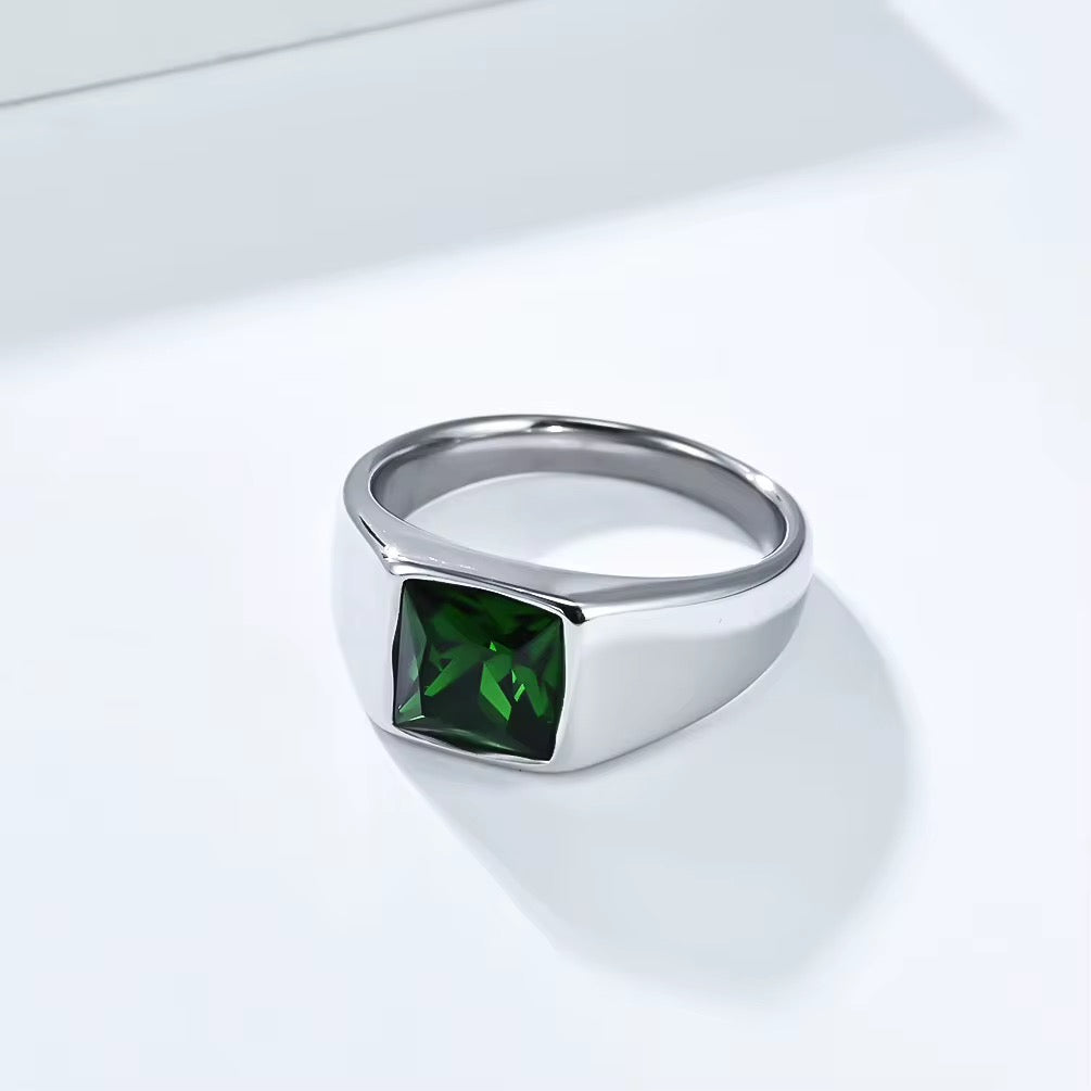 Men’s emerald green signet ring stainless steel durable everyday wear 