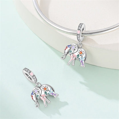 Lucky Elephant Charm whit Flowers
