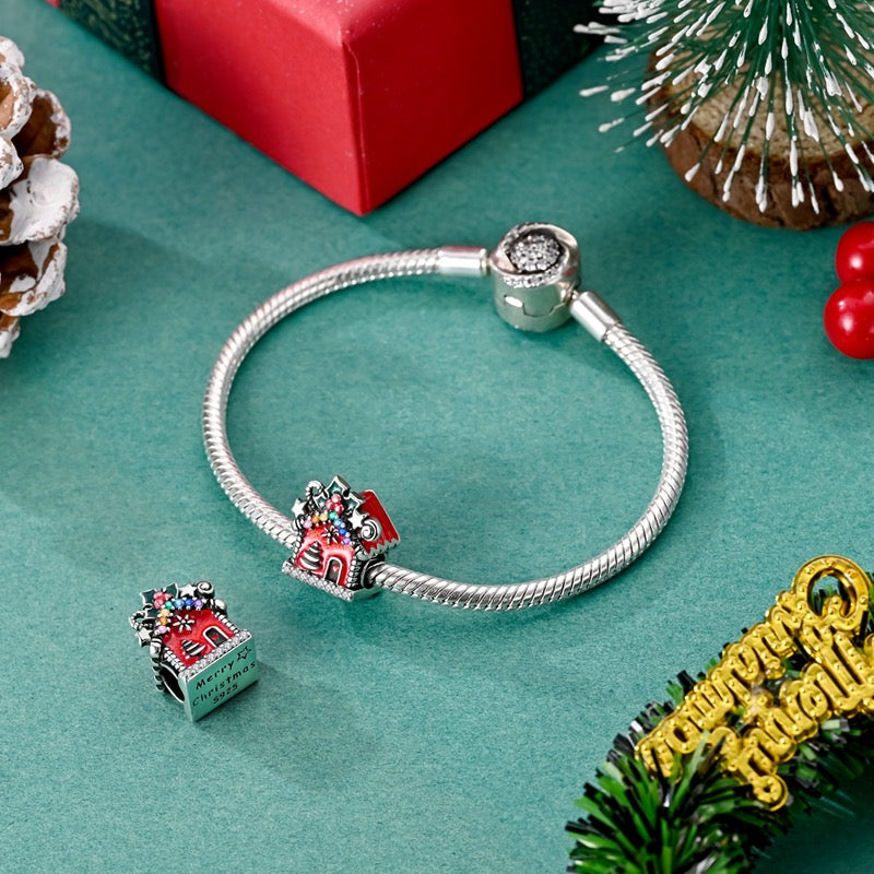 Holiday Gingerbread Charm