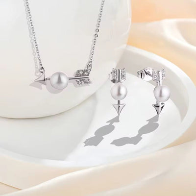 Arrow in Natural Pearl Earring & Necklace Set - bellissi