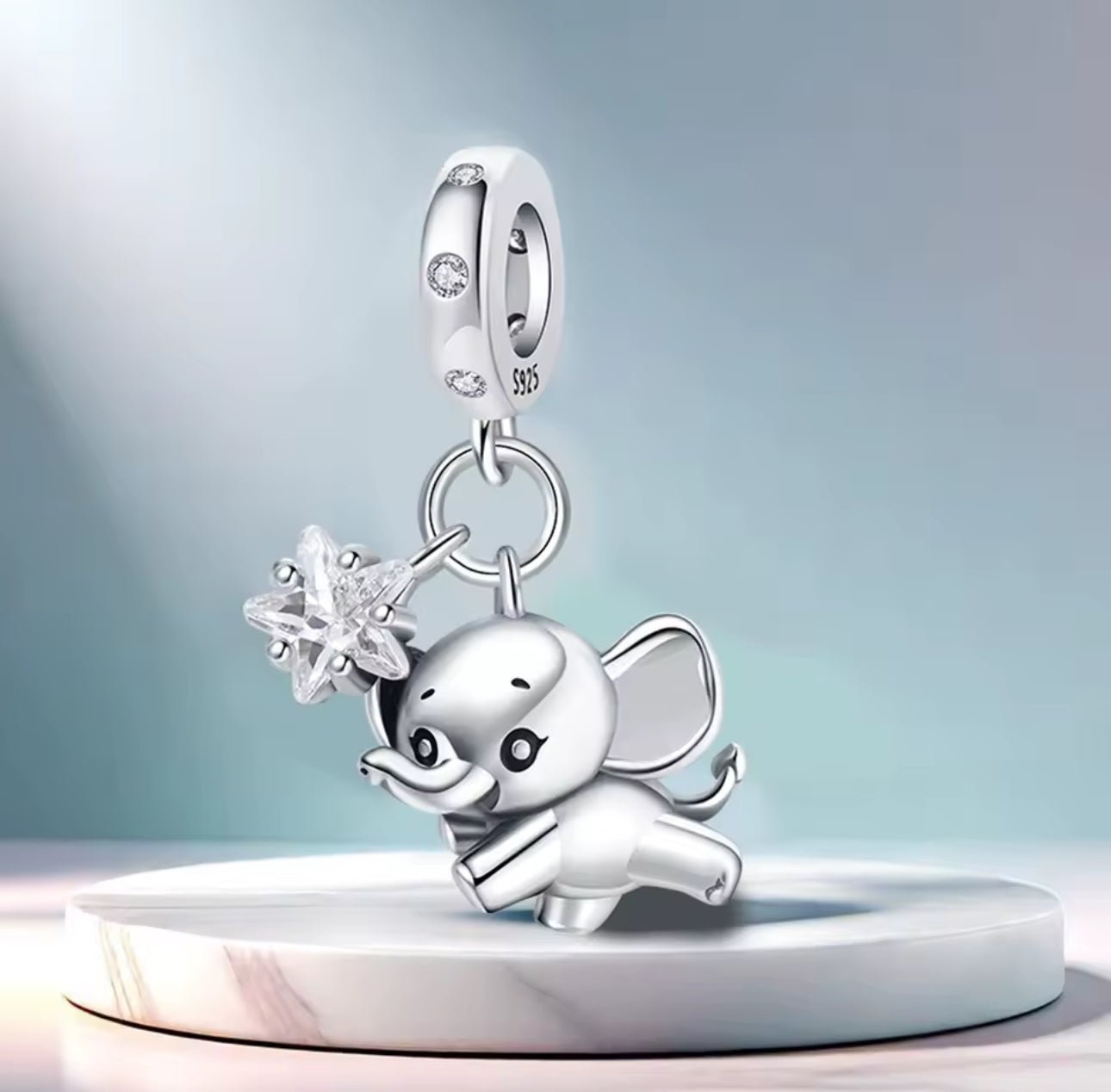 Baby Lucky Elephant whit Zircon Star Dangle Charm - bellissi