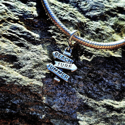 Beach Signpost Summer Dangle Charm - bellissi