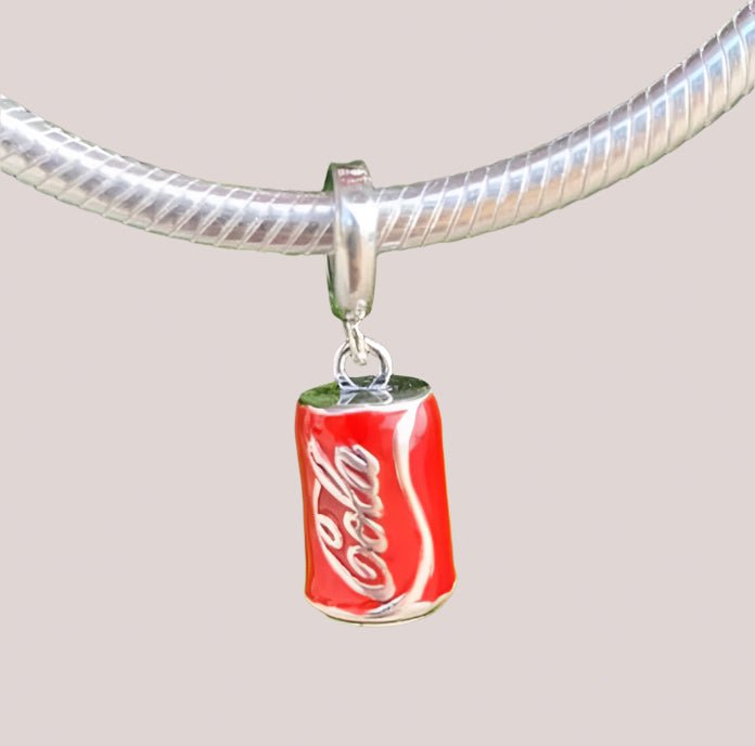 Coca - Cola Can Charm - bellissi