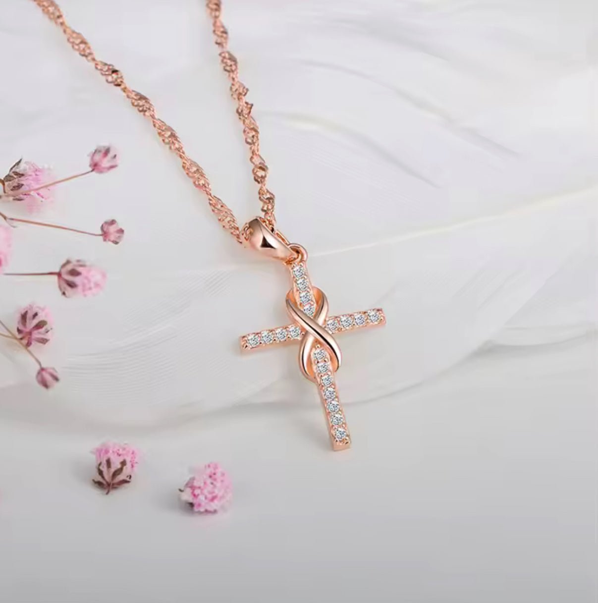 Cross Diamond Necklace - bellissi