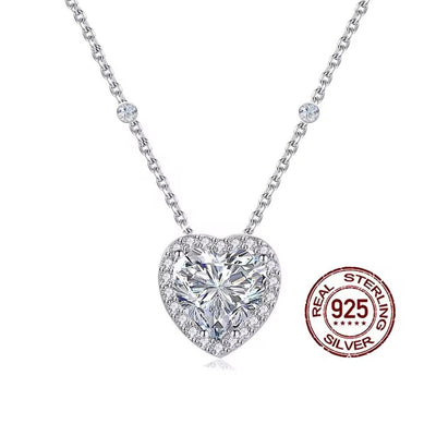 Cubic Zirconia Sparkling Heart Necklace - bellissi
